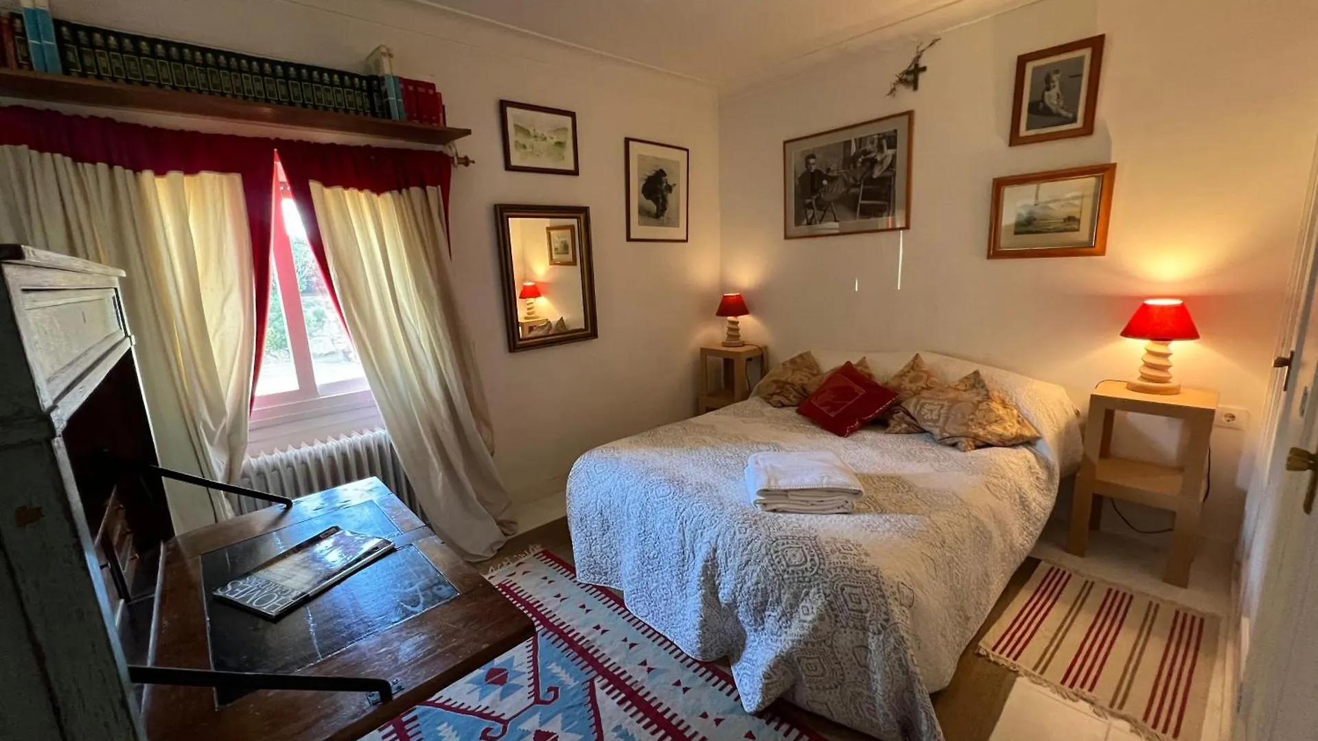Willa Casa Rural La Carena Garriguella Hiszpania